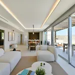 فيلة Kaiman 18 By Villagrancanaria