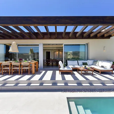 Kaiman 18 By Villagrancanaria * Las Palmas de Gran Canaria